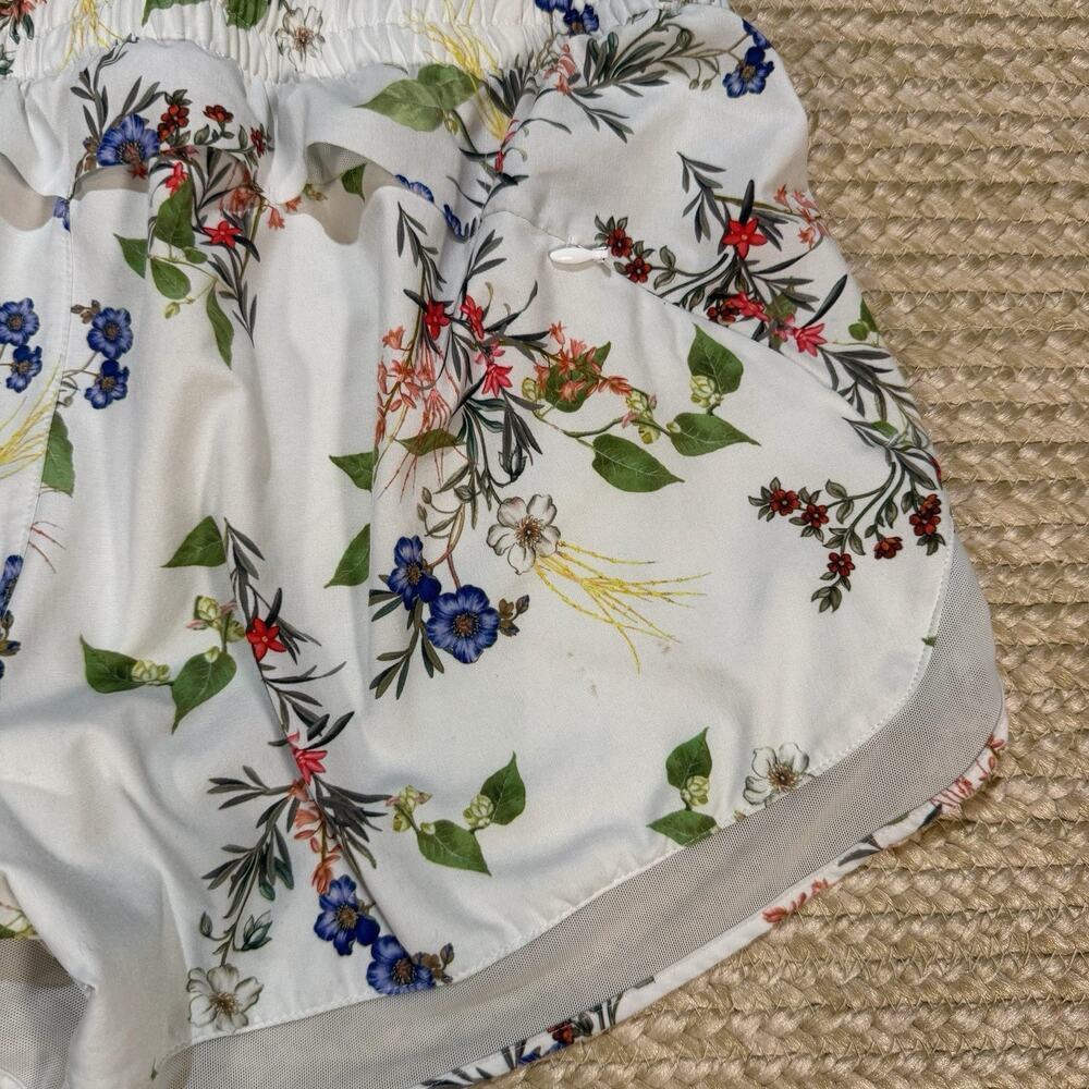 Athleta Floral Print Running Shorts Women’s Size Medium EUC - Picture 5 of 6
